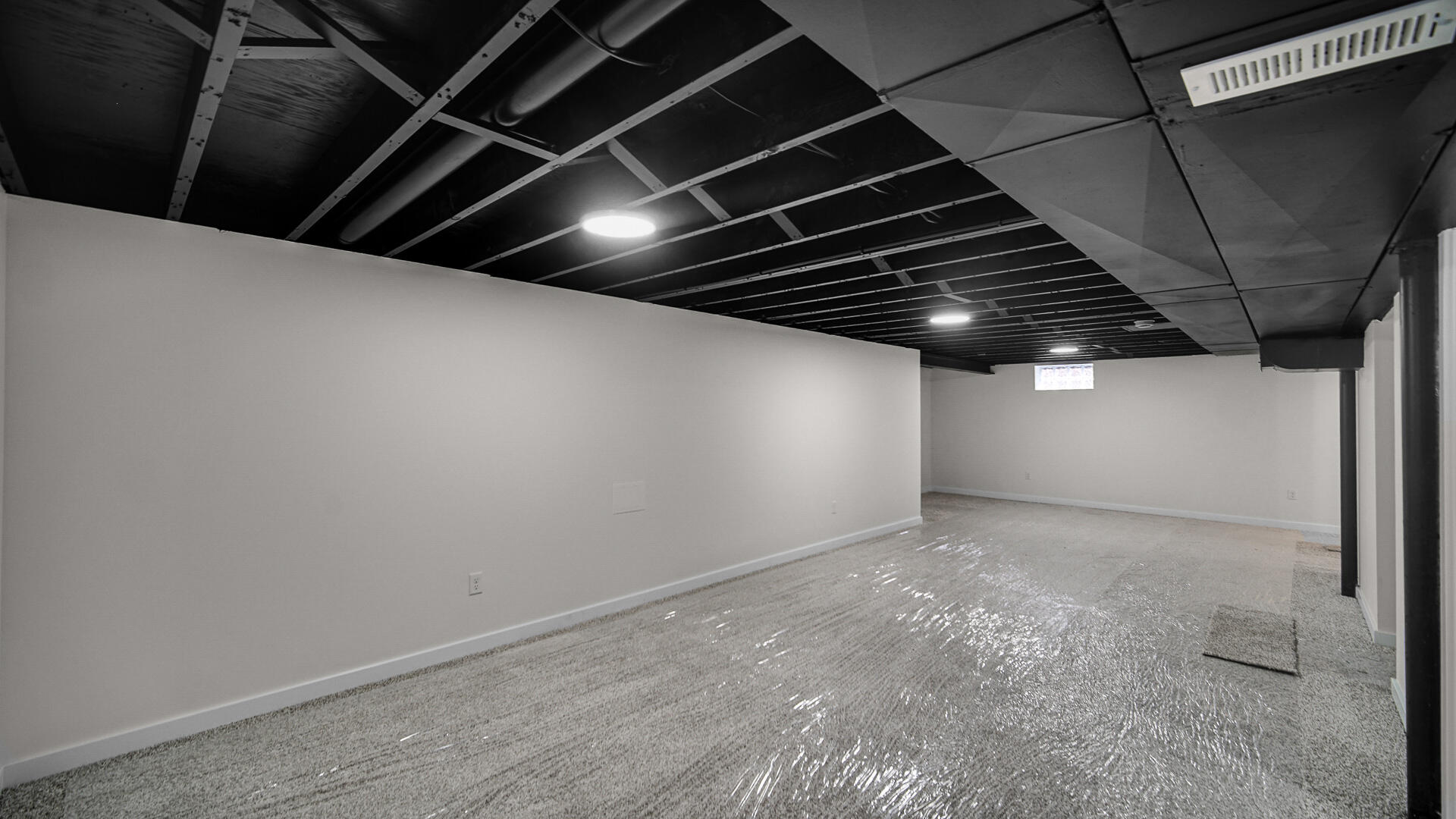 1330 Idaho Street Gary, IN 46403 - Photo 18 of 23 a view of an empty room