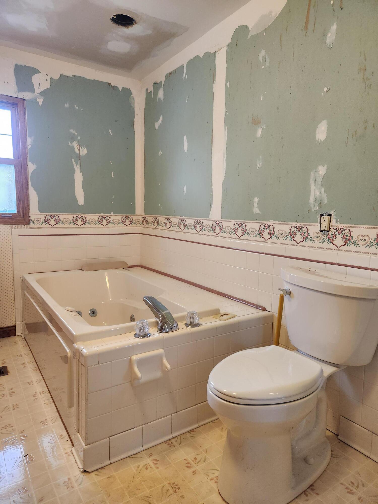 564 Barnhart Road Troy, OH 45373 - Photo 6 of 8 Gallery Image 6