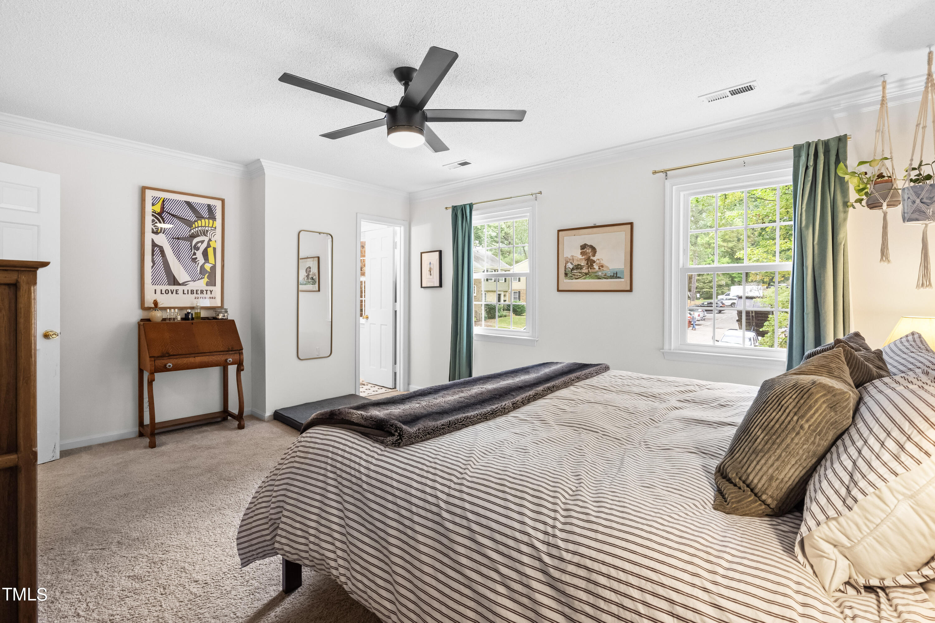 2919 Wycliff Road Raleigh, NC 27607 - Photo 10 of 24 DSC08279