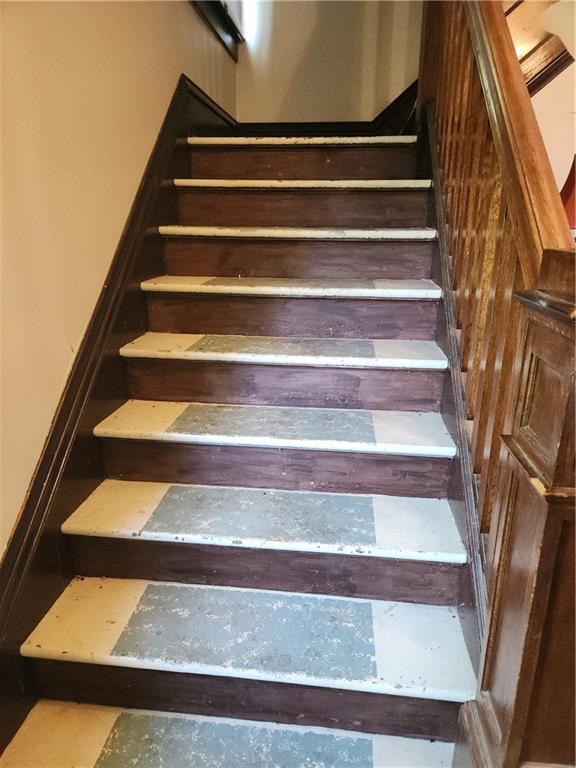 314 3rd Street Webster, PA 15087 - Photo 17 of 36 Let's head up the steps.