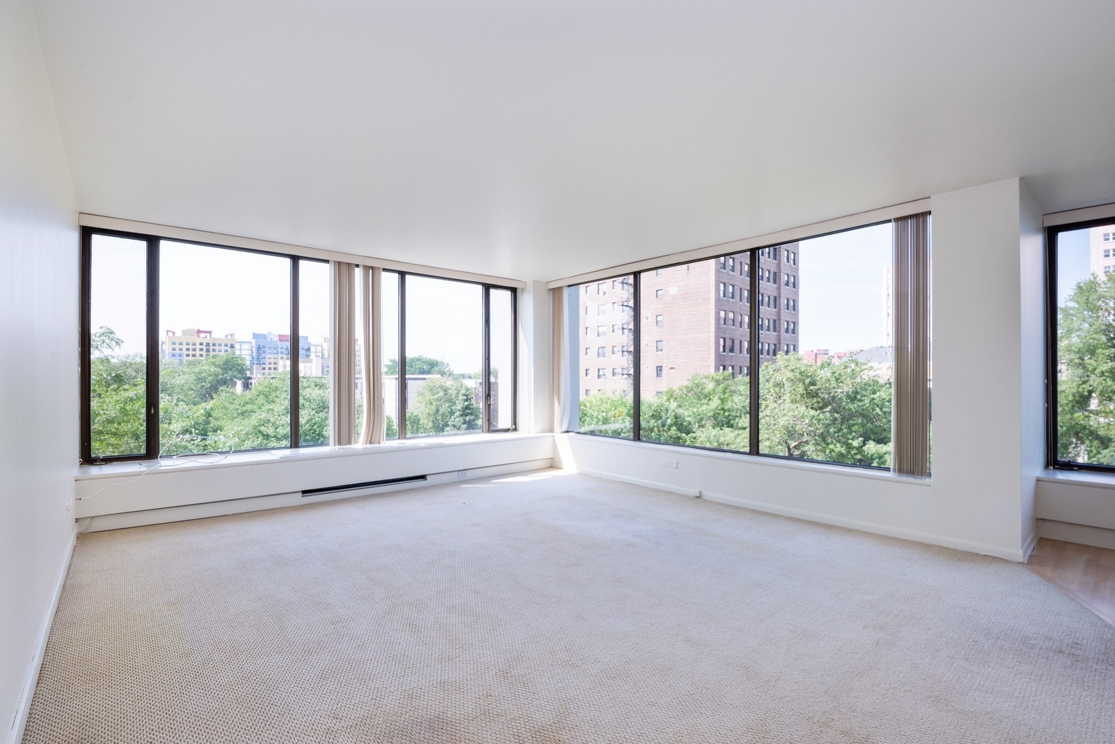 5455 North Sheridan Road, Unit 515 Chicago, IL 60640 - Photo 4 of 17