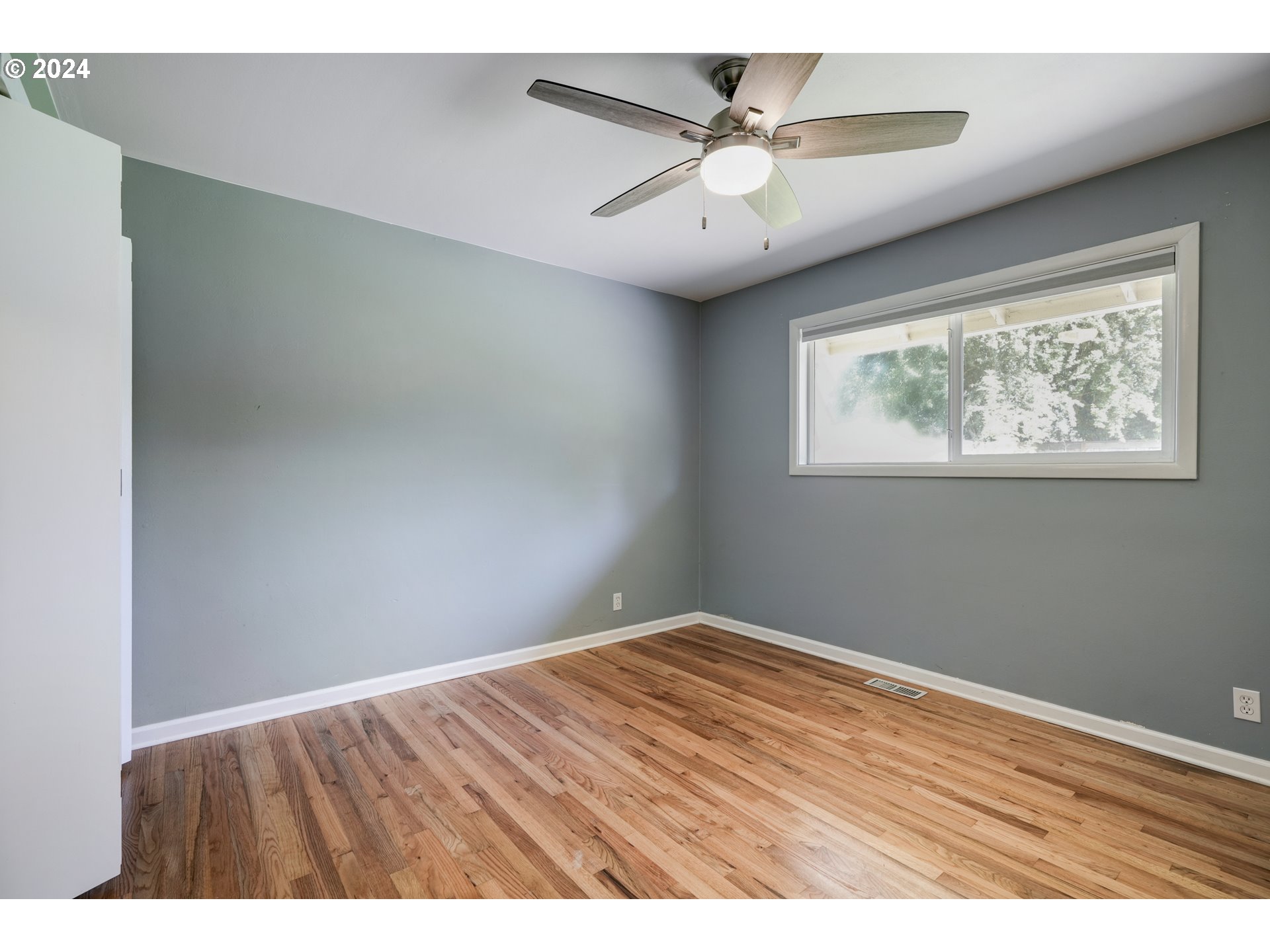 11575 Southwest 13th Street Beaverton, OR 97005 - Photo 20 of 36 Gallery Image 20