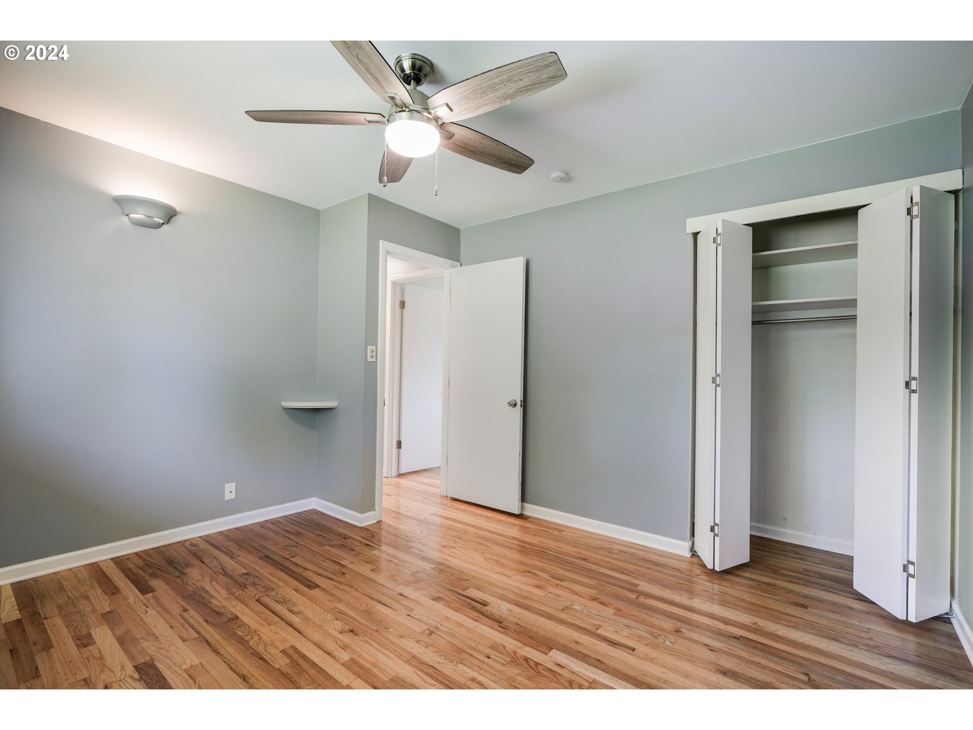 11575 Southwest 13th Street Beaverton, OR 97005 - Photo 23 of 36 Gallery Image 23