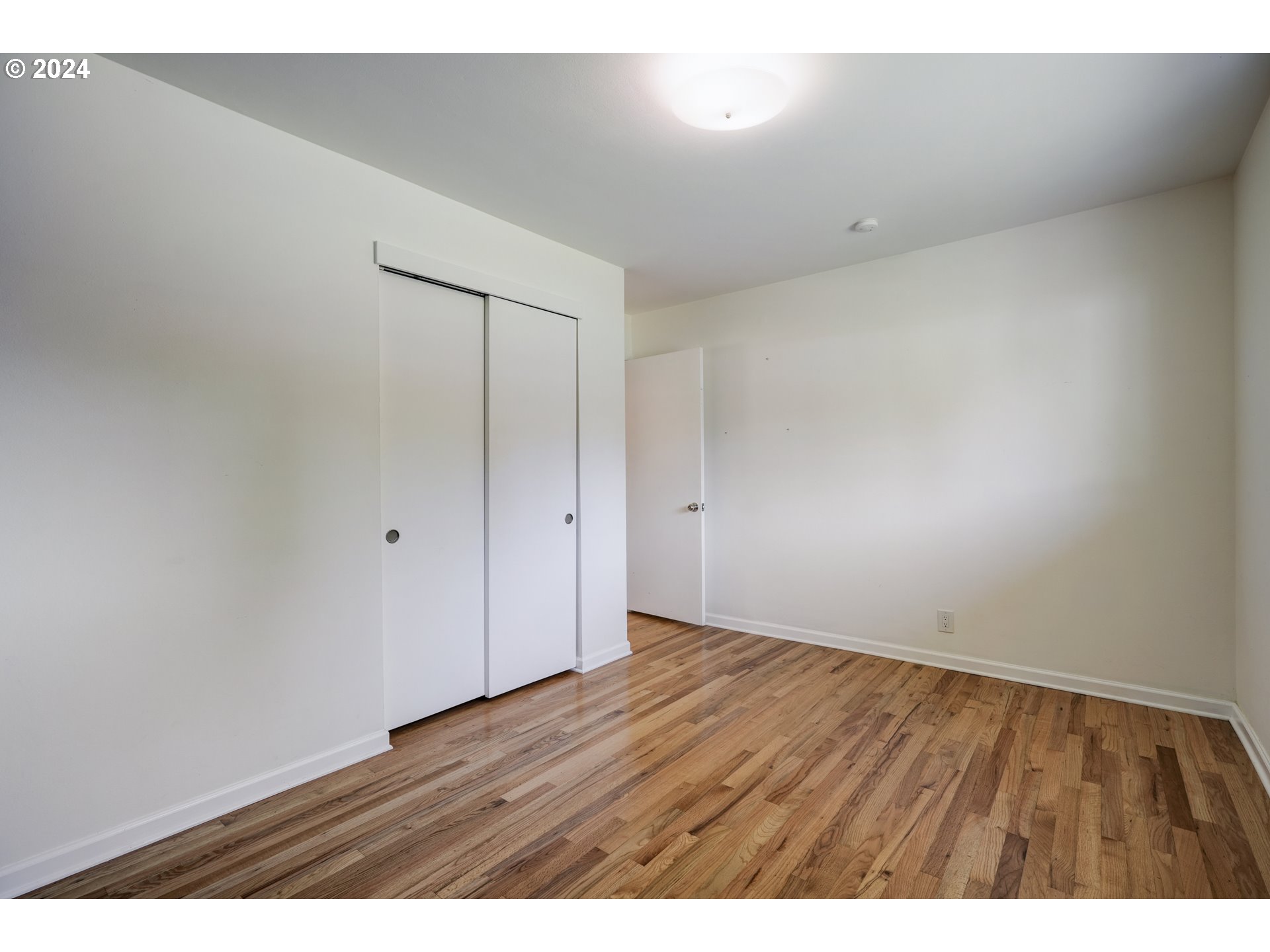 11575 Southwest 13th Street Beaverton, OR 97005 - Photo 27 of 36 Gallery Image 27