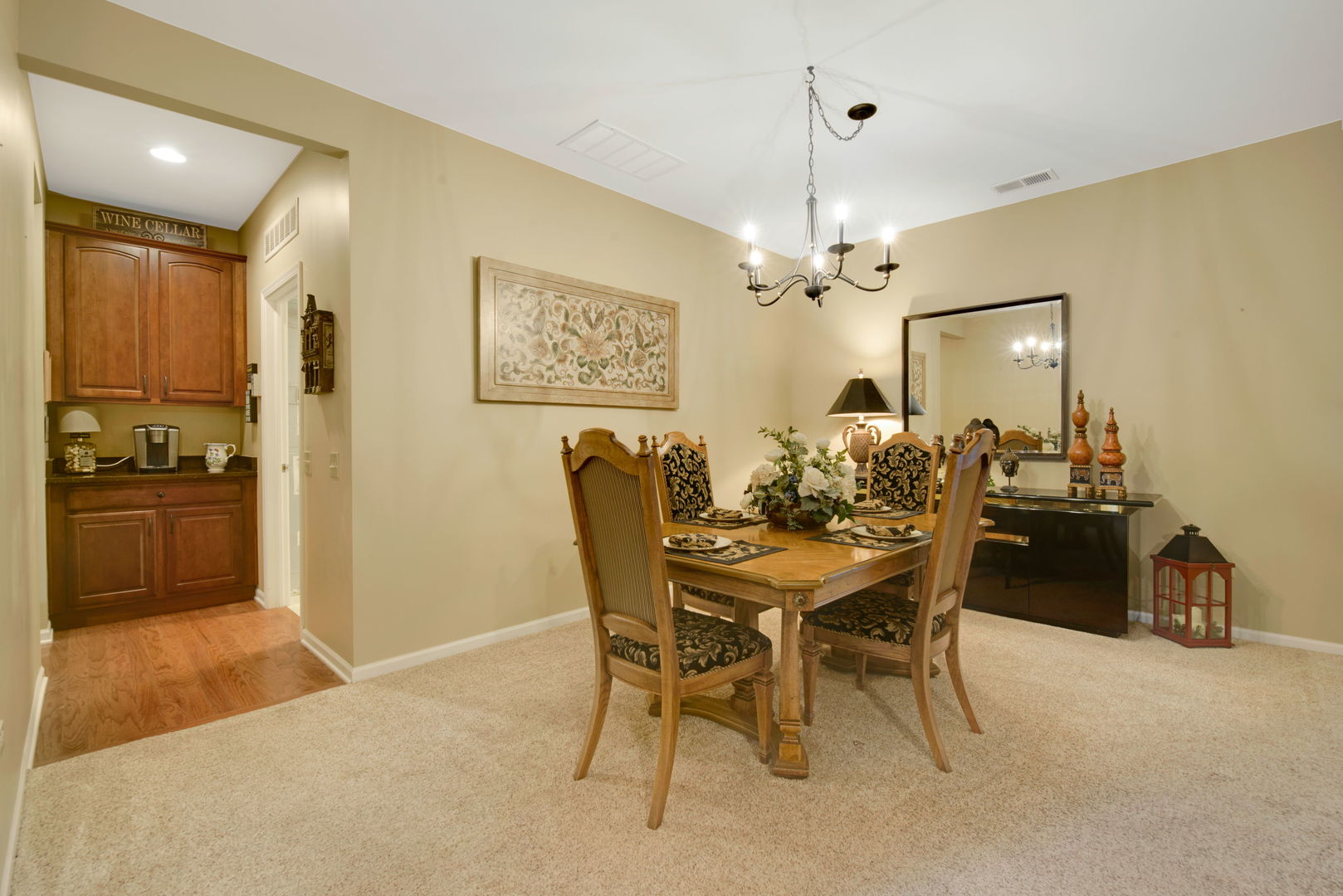 585 Tuscan View Elgin, IL 60124 - Photo 7 of 27