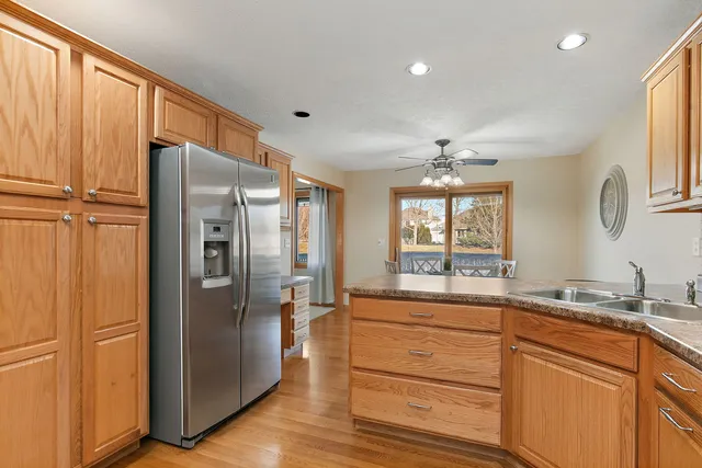 $349,900 | 543 Brant Circle, DeKalb, IL 60115