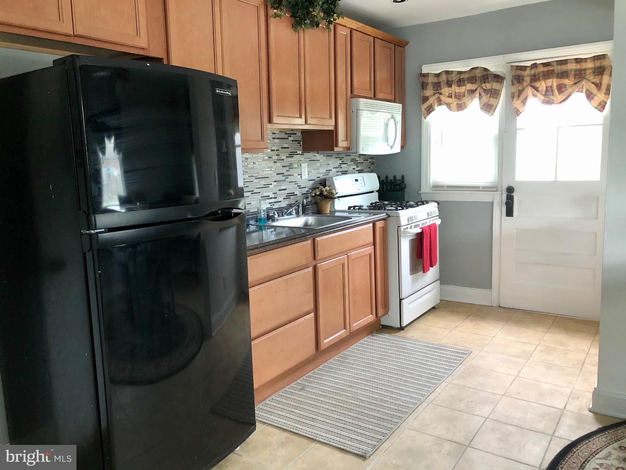 101 Hampshire Road Baltimore, MD 21221 - Photo 11 of 24