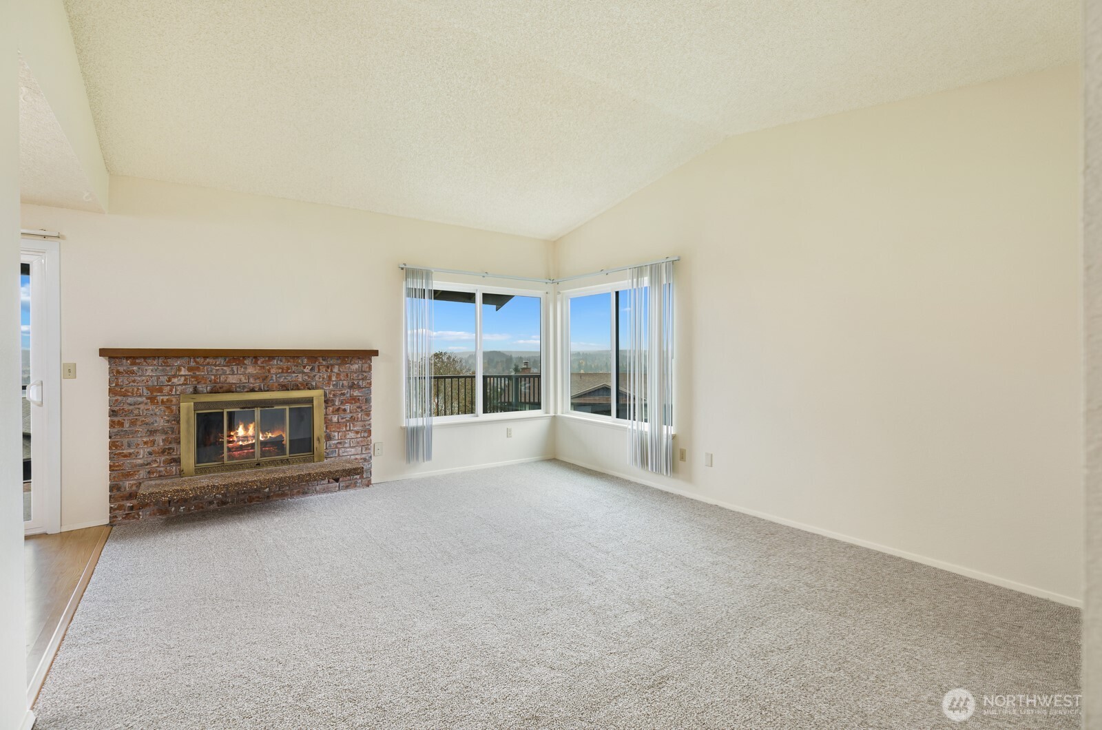 3370 Narrows View Lane Northeast, Unit 202 Bremerton, WA 98310 - Photo 4 of 19