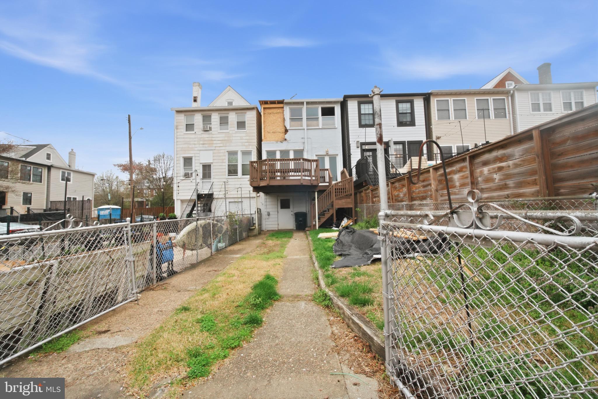 2413 39th Street Northwest Washington, DC 20007 - Photo 11 of 11