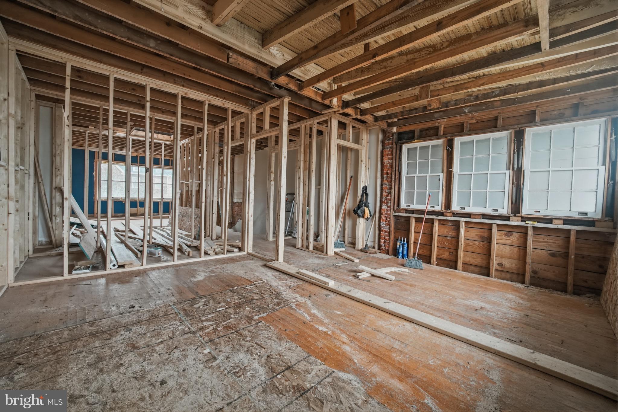 2413 39th Street Northwest Washington, DC 20007 - Photo 7 of 11