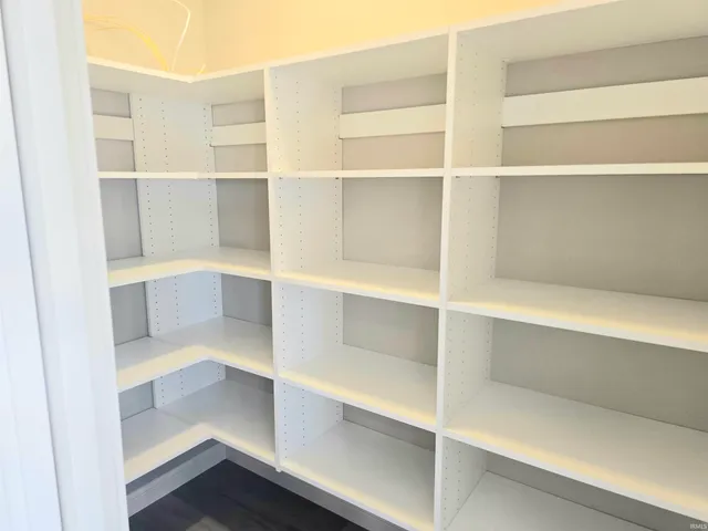 $489,900 | 5236 Carroll Creek Run, Fort Wayne, IN 46818