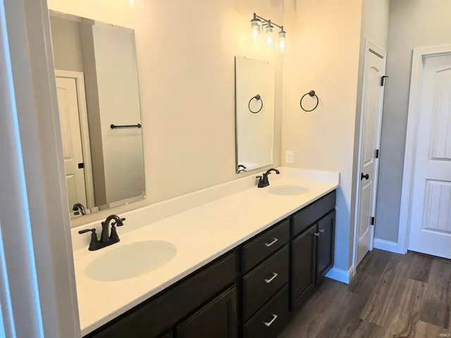 $489,900 | 5236 Carroll Creek Run, Fort Wayne, IN 46818