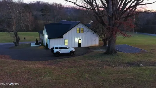 $1,250,000 | 1545 Slover Springs Road, Dandridge, TN 37725