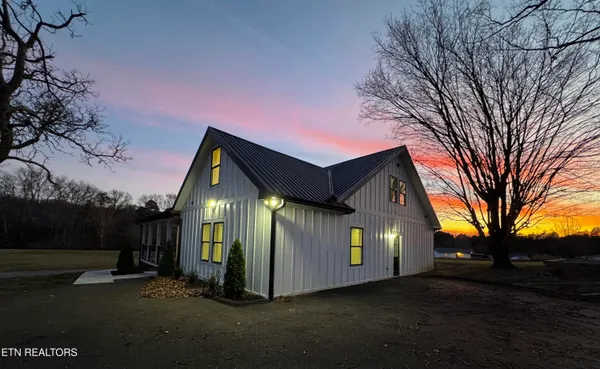 $1,250,000 | 1545 Slover Springs Road, Dandridge, TN 37725