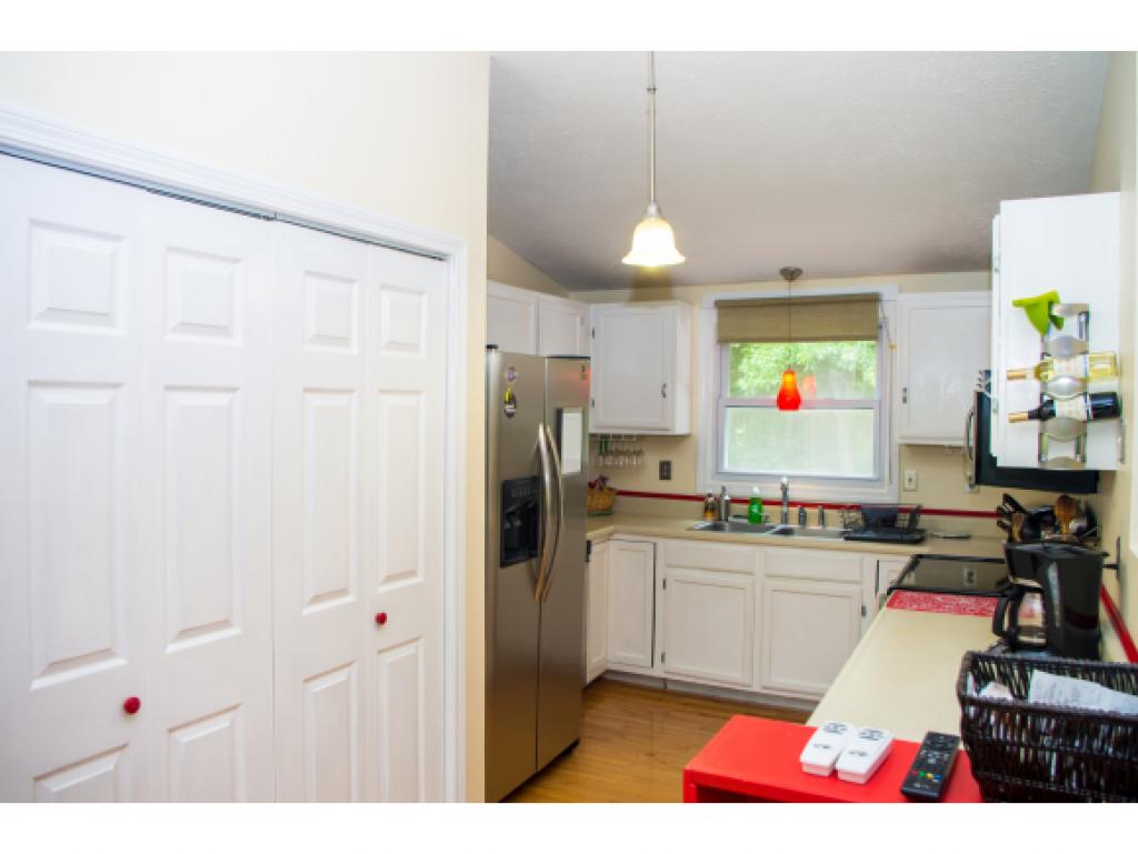 178 Morse Road, Unit 178 Manchester, NH 03104 - Photo 5 of 14 Gallery Image 5