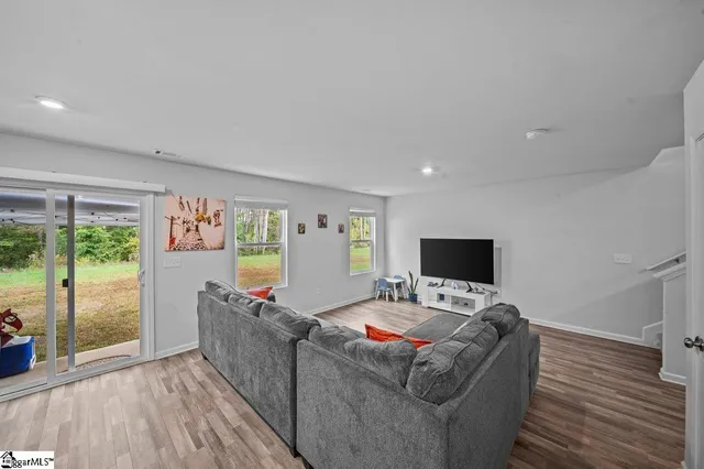 $260,000 | 735 Wayfinder Run, Inman, SC 29349