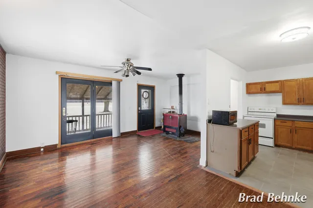 $220,000 | 3667 Bradford Road, Ionia, MI 48846