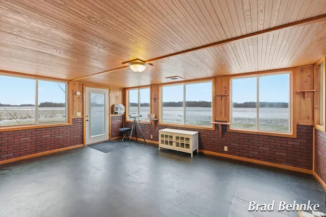 $220,000 | 3667 Bradford Road, Ionia, MI 48846