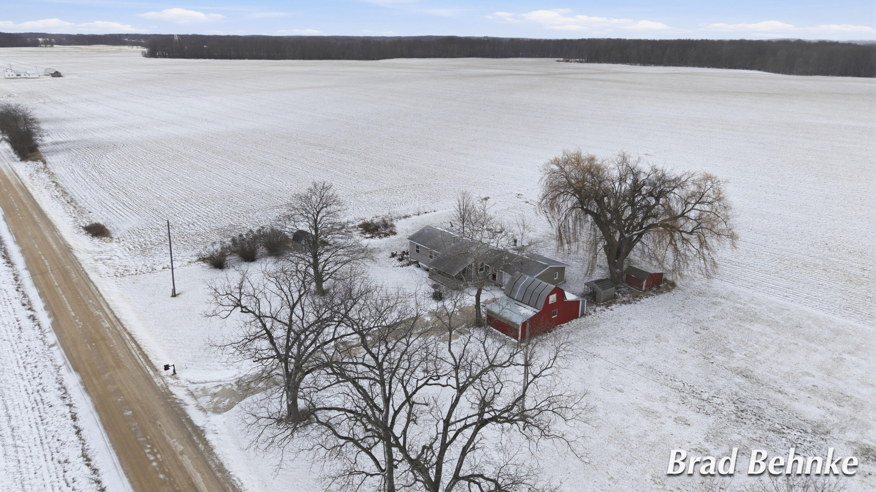 3667 Bradford Road Ionia, MI 48846 - Photo 6 of 32 3667-bradford-rd_006