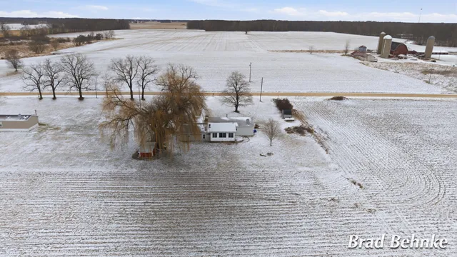 $220,000 | 3667 Bradford Road, Ionia, MI 48846