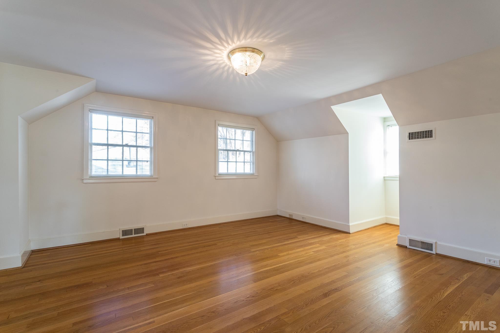 3018 Hope Valley Road Durham, NC 27707 - Photo 15 of 21 Gallery Image 15