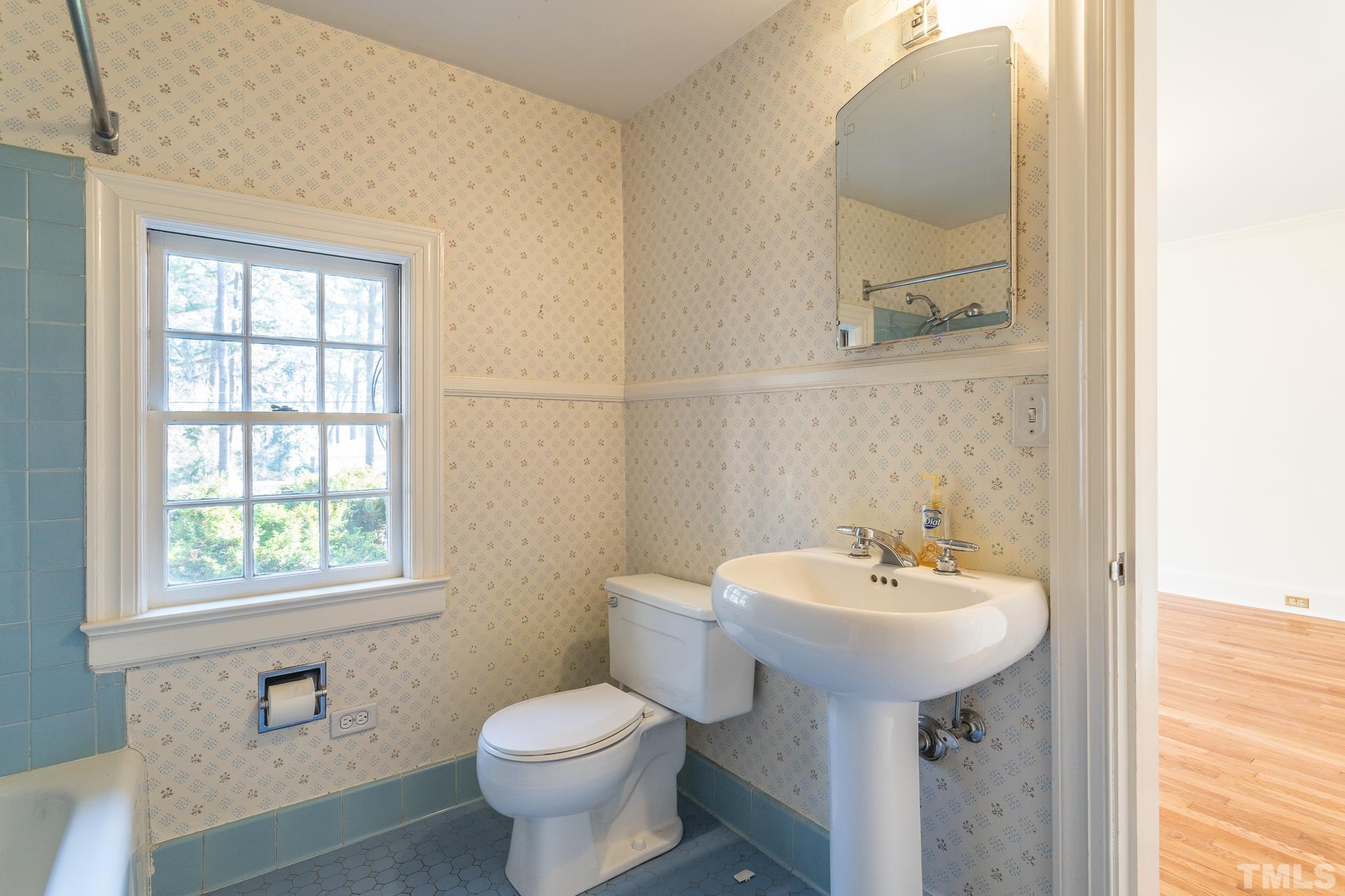 3018 Hope Valley Road Durham, NC 27707 - Photo 18 of 21 Gallery Image 18