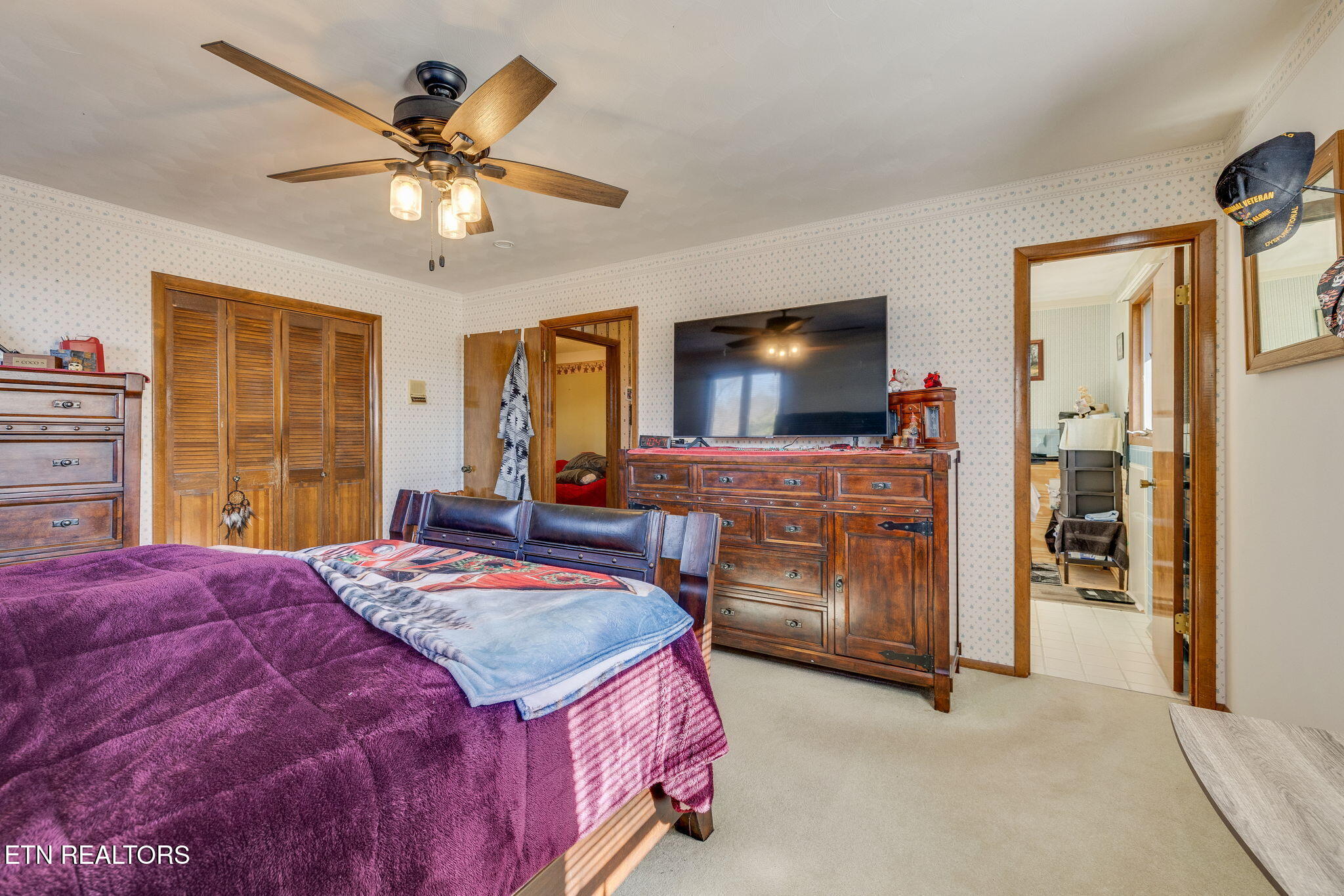 929 Nantucket Avenue Mount Carmel, TN 37645 - Photo 16 of 32 016