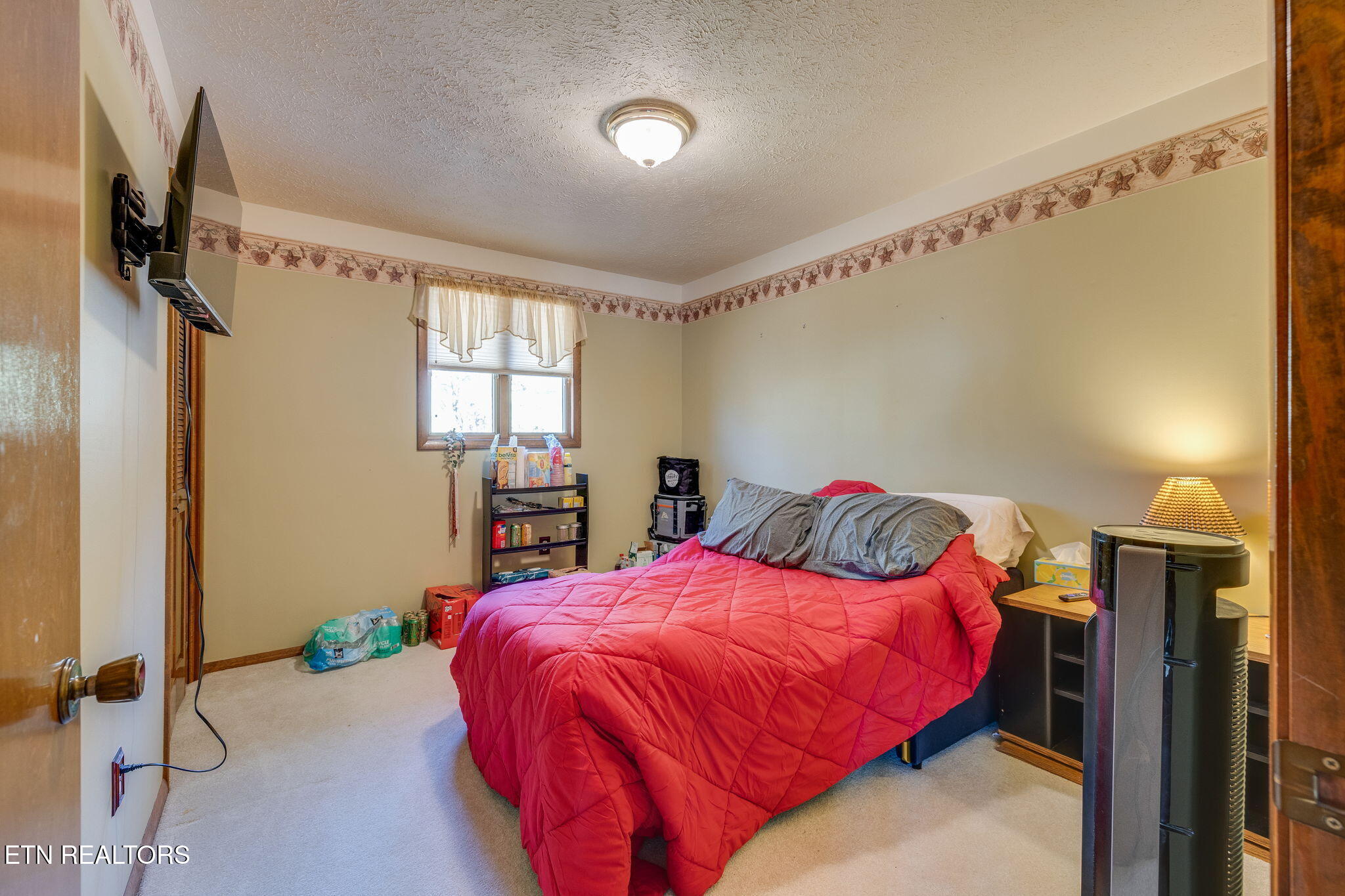 929 Nantucket Avenue Mount Carmel, TN 37645 - Photo 25 of 32 018