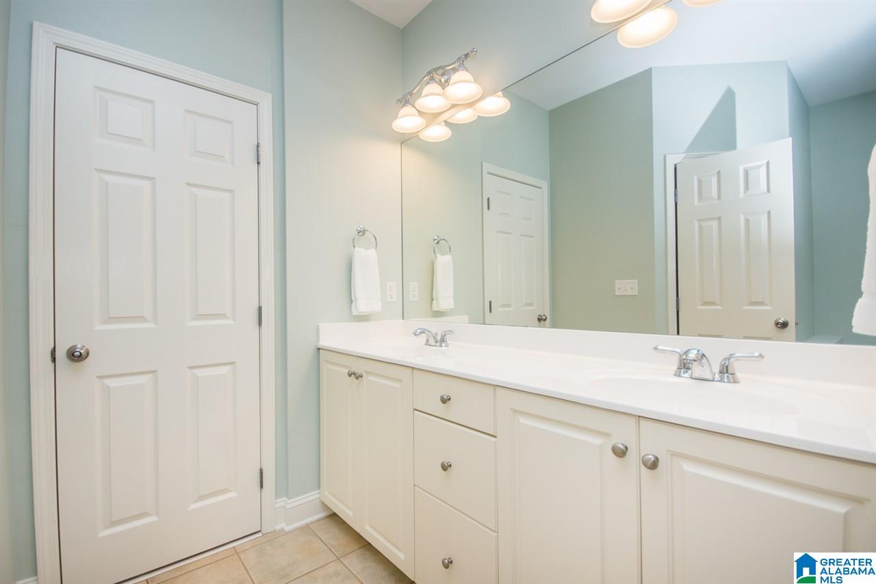 172 Clairmont Road Sterrett, AL 35147 - Photo 14 of 41