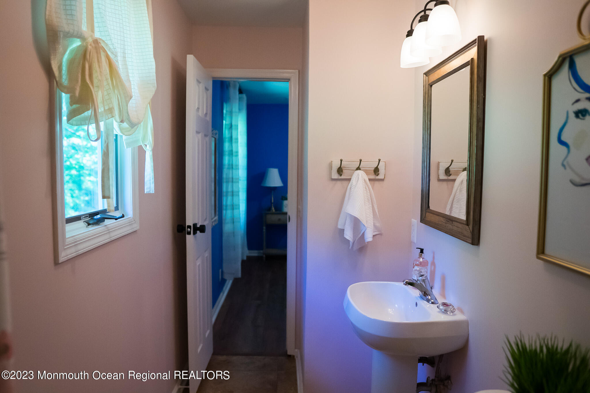 563 Eltone Road Jackson, NJ 08527 - Photo 17 of 27 MASTER BATH