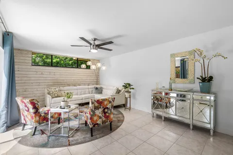 $365,000 | 8122 Thames Boulevard, Unit C, Boca Raton, FL 33433