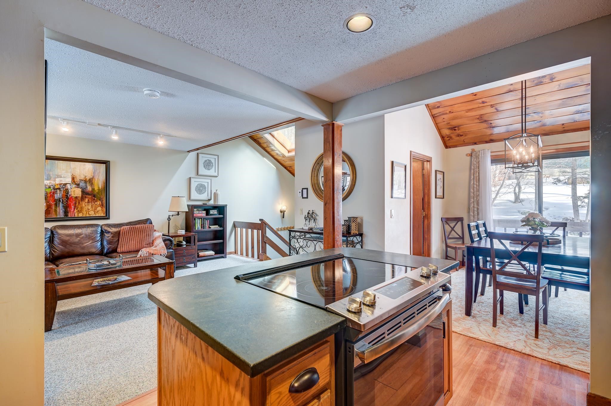 146 Stonehurst Manor Road, Unit 12A Conway, NH 03860 - Photo 13 of 41