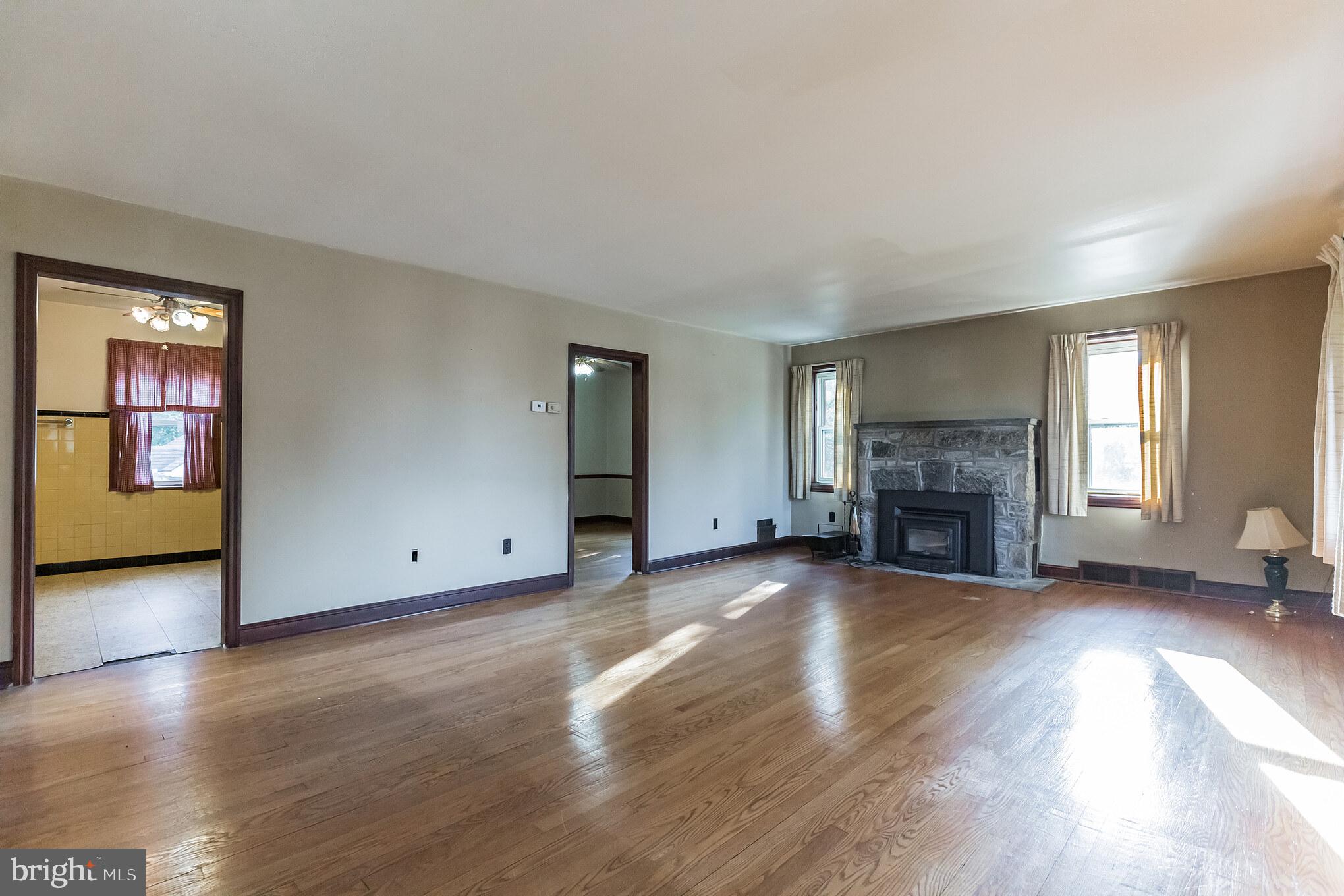 3176 Bethel Road Boothwyn, PA 19061 - Photo 5 of 30