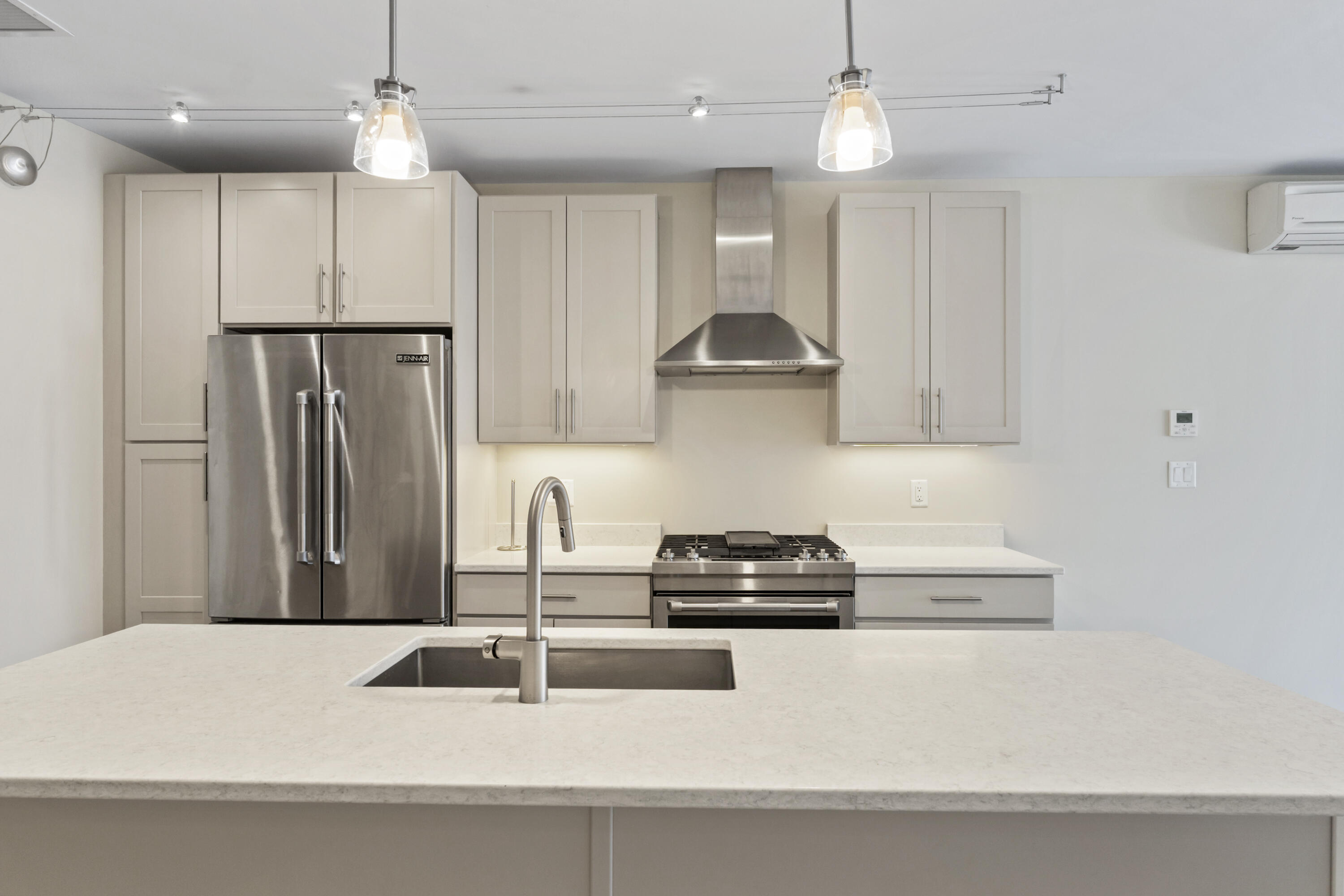 62 India Street, Unit 203 Portland, ME 04101 - Photo 6 of 67 Kitchen