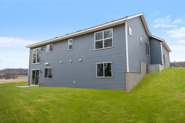 $469,920 | 13 Kodiak Court, North Mankato, MN 56003