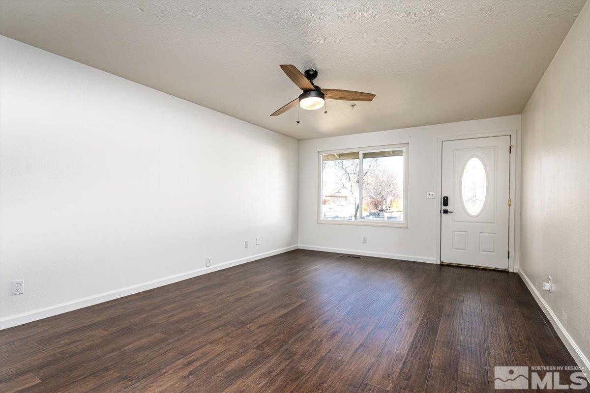 4560 Noche Lane Reno, NV 89502 - Photo 4 of 23 Photo 4