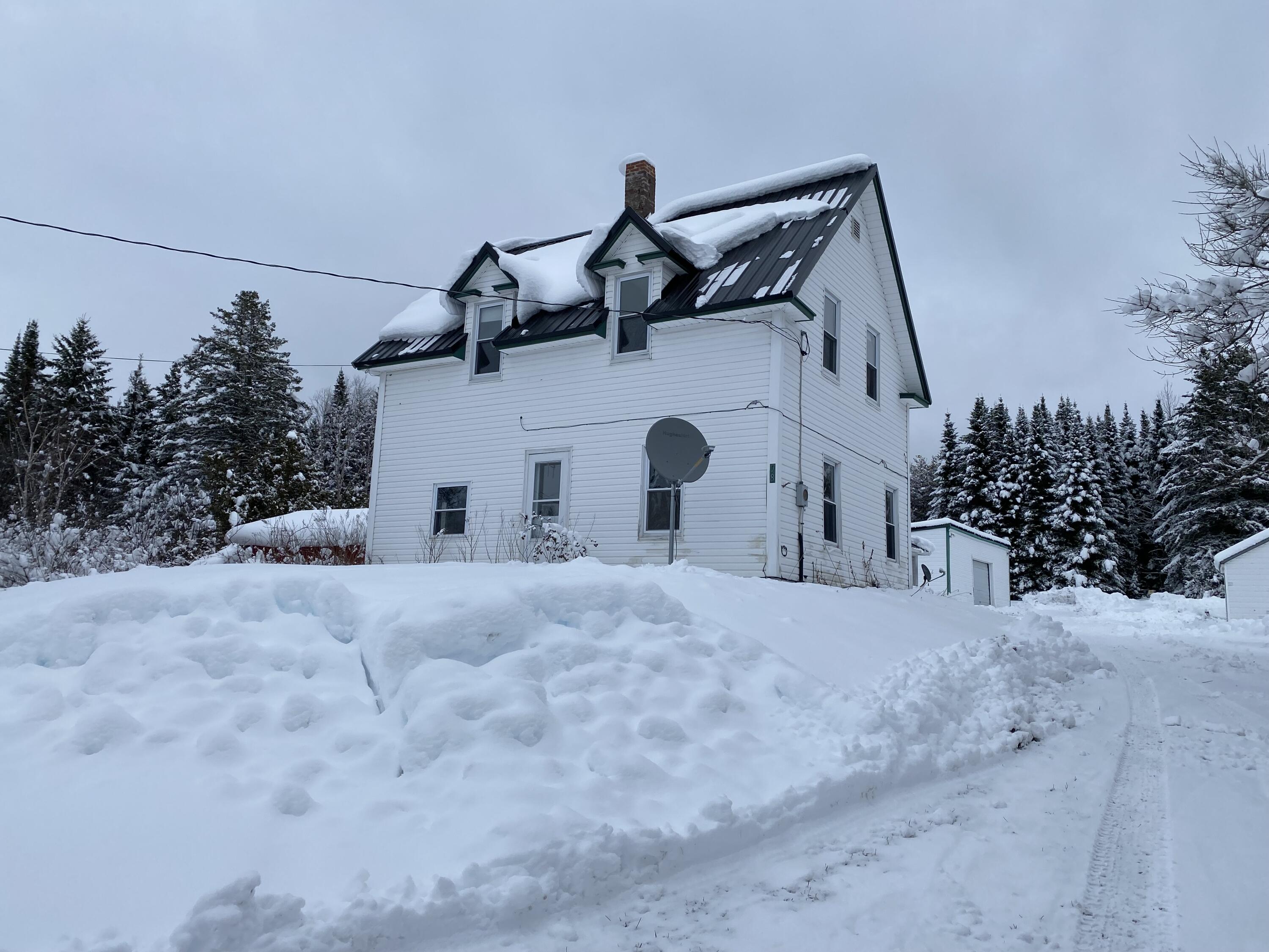 98 Aroostook Falls Road Fort Fairfield, ME 04742 - Photo 4 of 48 98 Aroostook Falls Rd Fort Fairfield 12-
