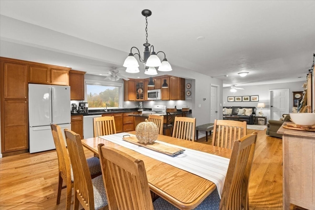 22 South Lakeview Road Norton, MA 02766 - Photo 10 of 42 Gallery Image 10