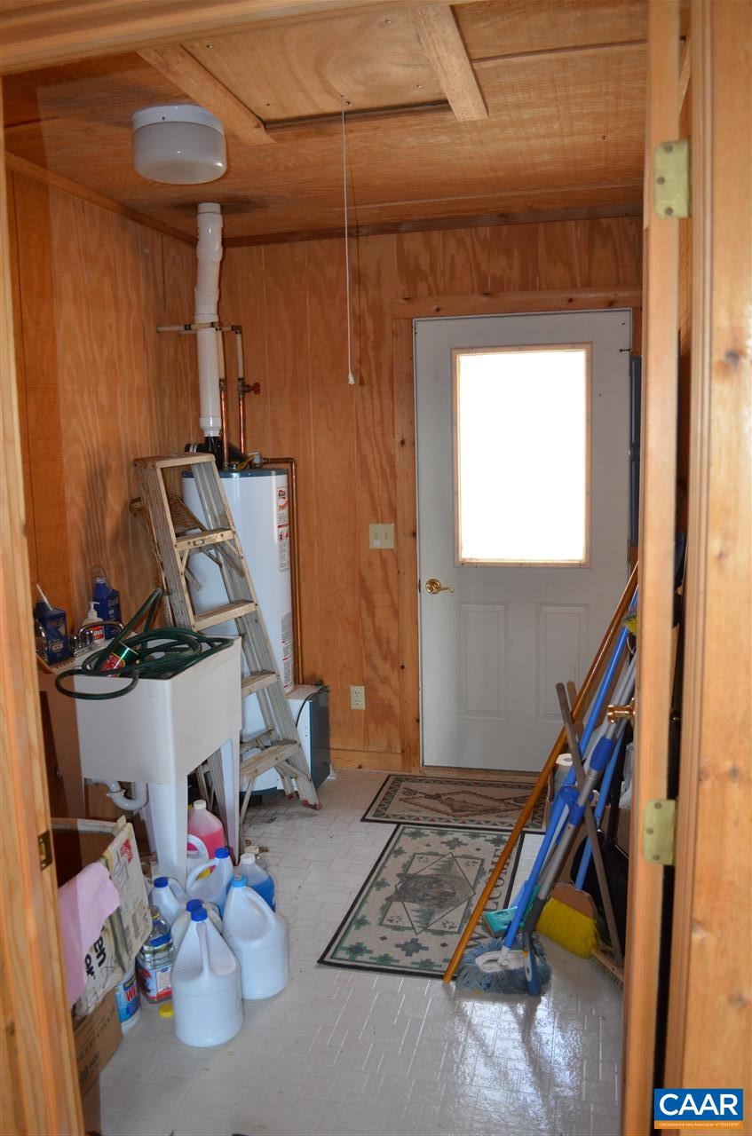 4217 Cub Creek Road Roseland, VA 22967 - Photo 19 of 48 Gallery Image 19