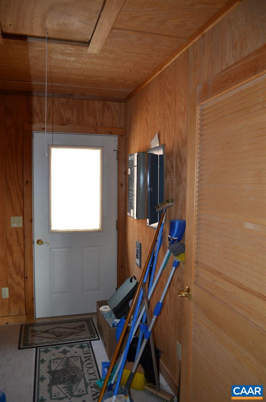 4217 Cub Creek Road Roseland, VA 22967 - Photo 20 of 48 Gallery Image 20