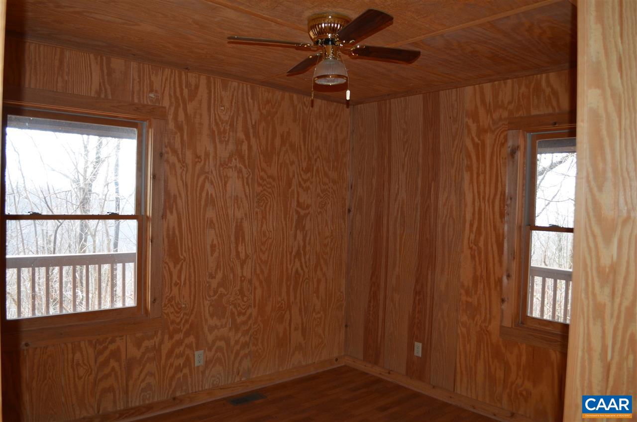 4217 Cub Creek Road Roseland, VA 22967 - Photo 24 of 48 Gallery Image 24