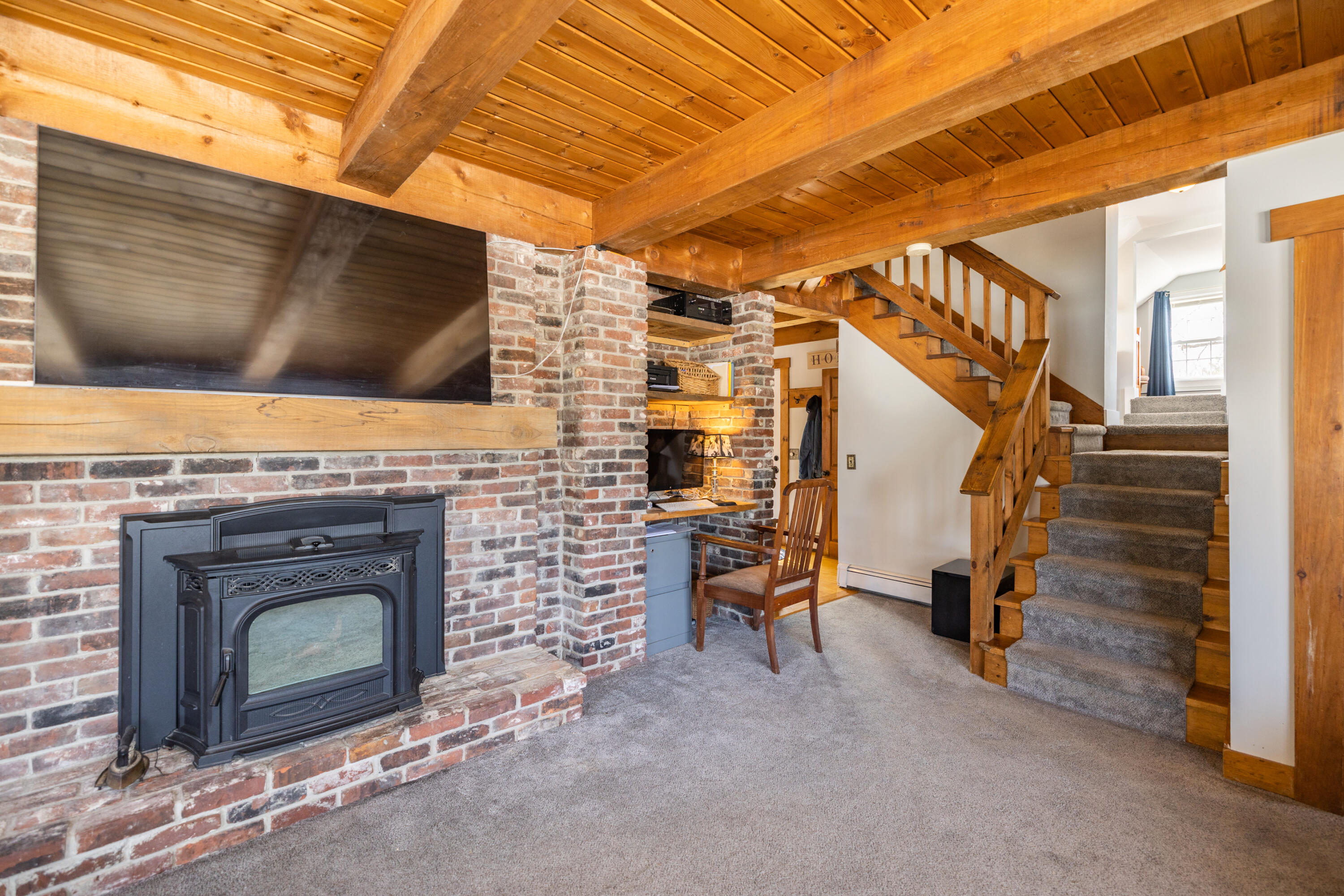 26 Garvin Road Acton, ME 04001 - Photo 27 of 99 Newer Home Living Room