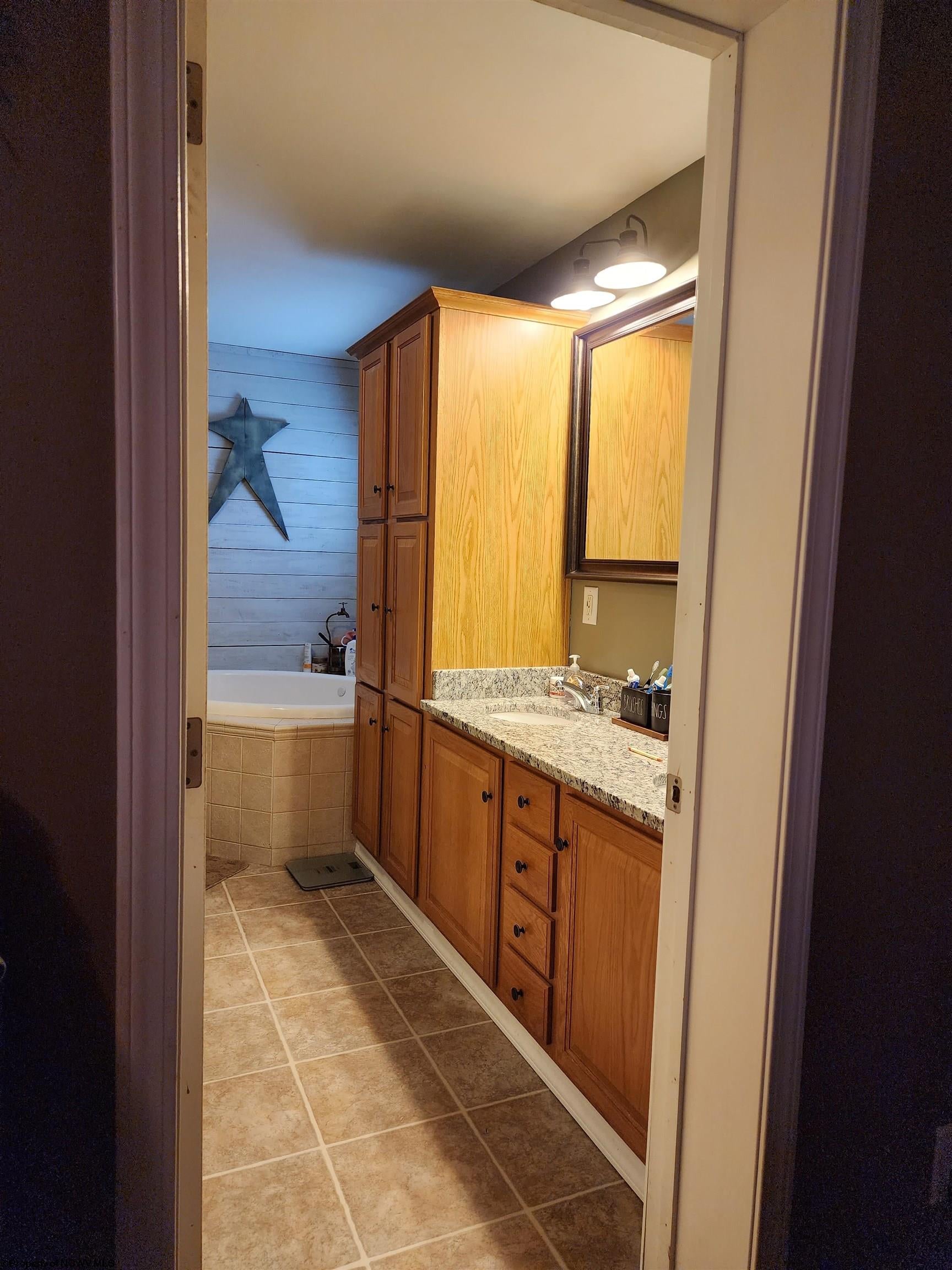 282 Straights Run Road Fairmont, WV 26554 - Photo 10 of 29 Gallery Image 10