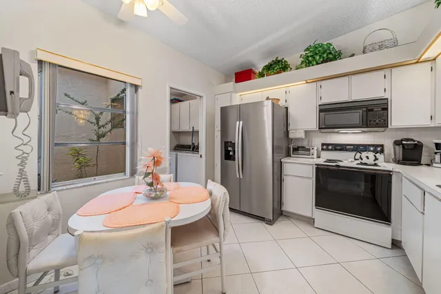 $299,000 | 8030 Springside Court, Unit D, Boca Raton, FL 33496