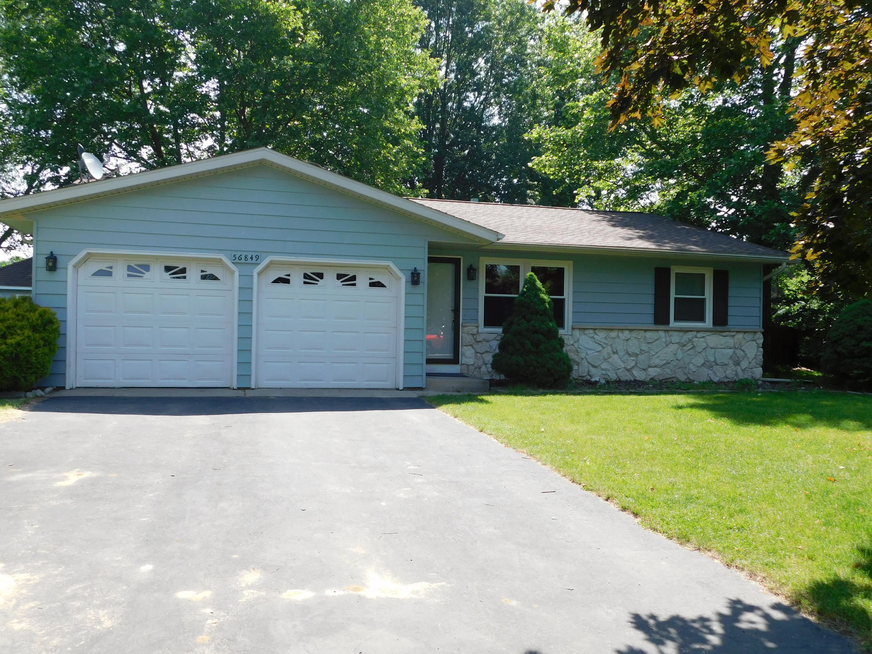 56849 Bow Drive Three Rivers, MI 49093 - Photo 1 of 25 DSCN5247