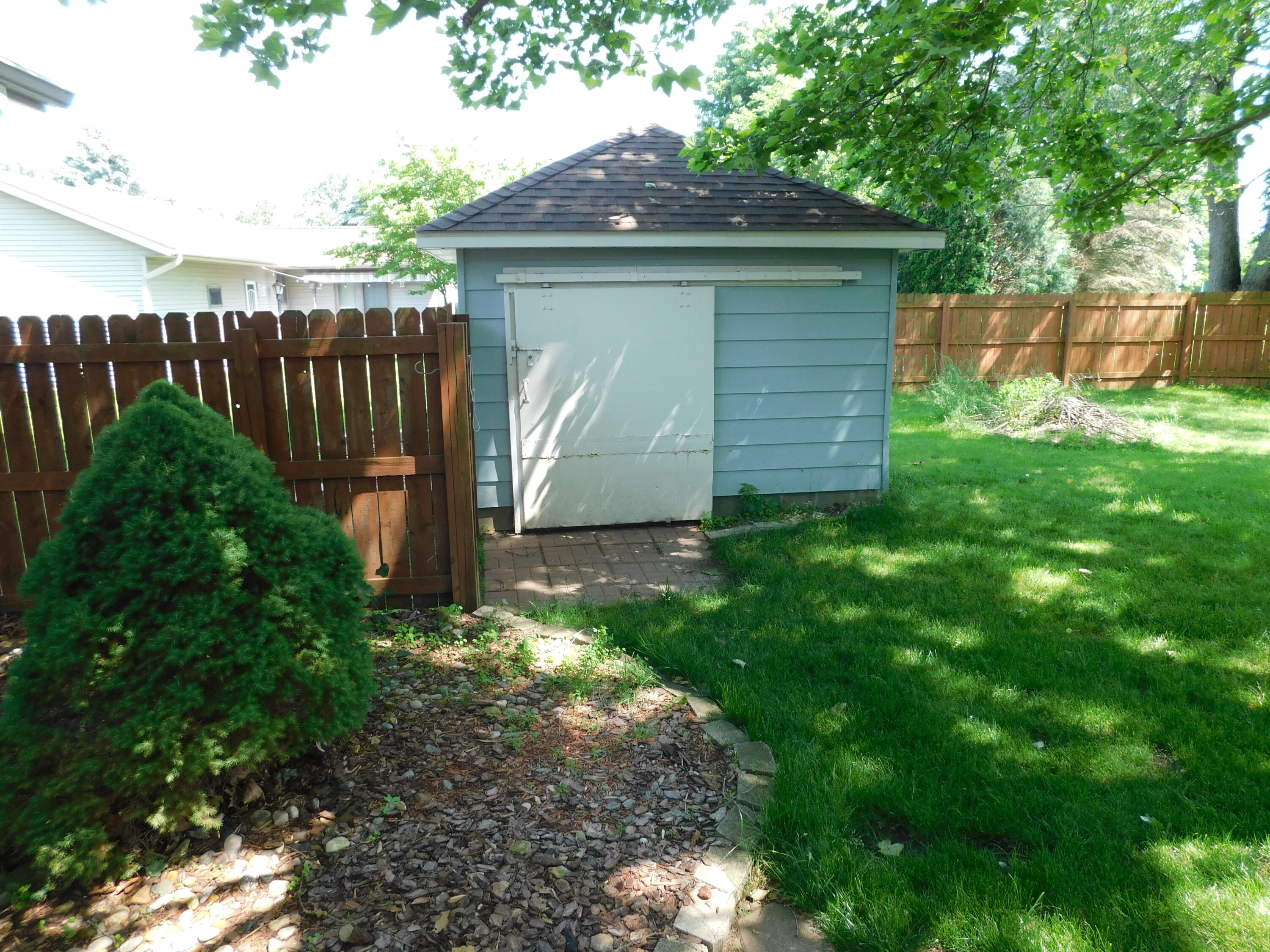 56849 Bow Drive Three Rivers, MI 49093 - Photo 18 of 25 DSCN5271