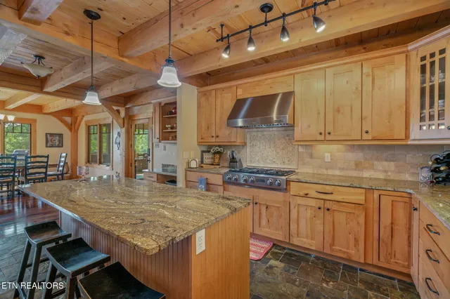 $1,799,000 | 168 Rockfish Point, New Tazewell, TN 37825