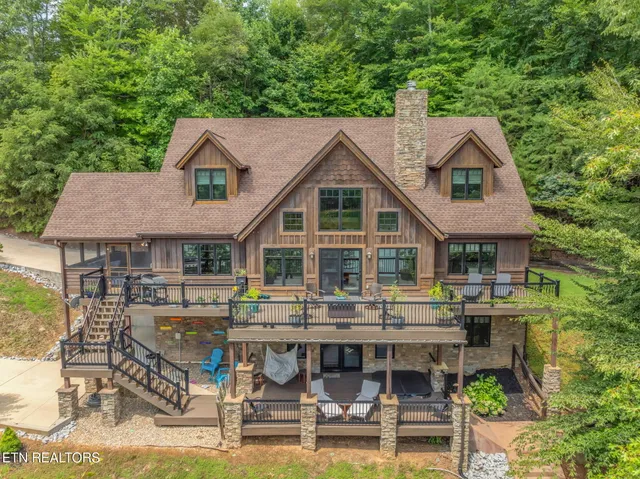 $1,799,000 | 168 Rockfish Point, New Tazewell, TN 37825