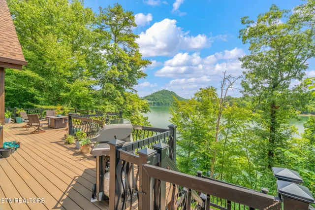 $1,799,000 | 168 Rockfish Point, New Tazewell, TN 37825