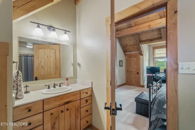 $1,799,000 | 168 Rockfish Point, New Tazewell, TN 37825